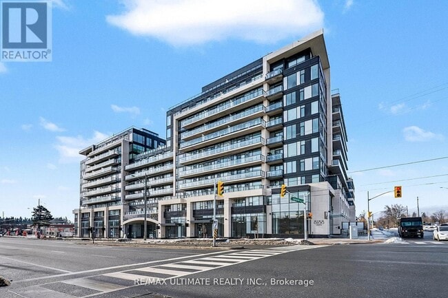 Building Photo - 8188 Yonge St