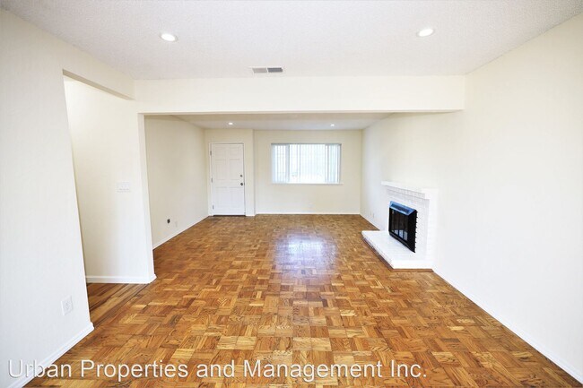 Building Photo - 4 br, 4 bath House - 687 Hurlingame Avenue