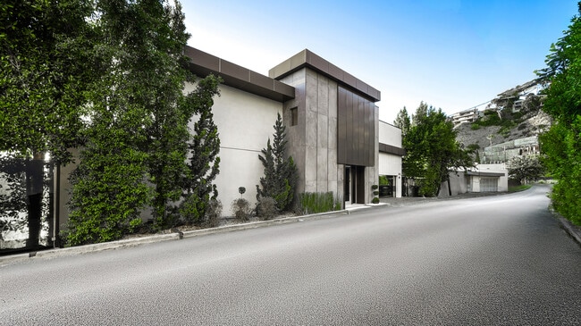 Foto del edificio - 1623 Viewmont Dr