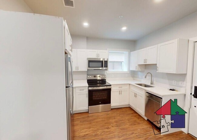 Building Photo - 33 Granite St