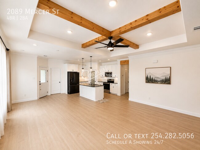 Building Photo - 2089 Mercer St