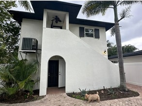 Building Photo - 4390 Maple St NE