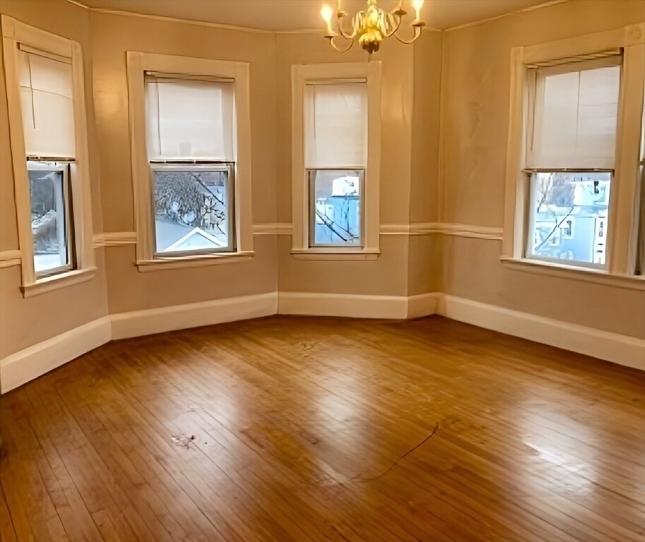 Primary Photo - 68 Boylston St