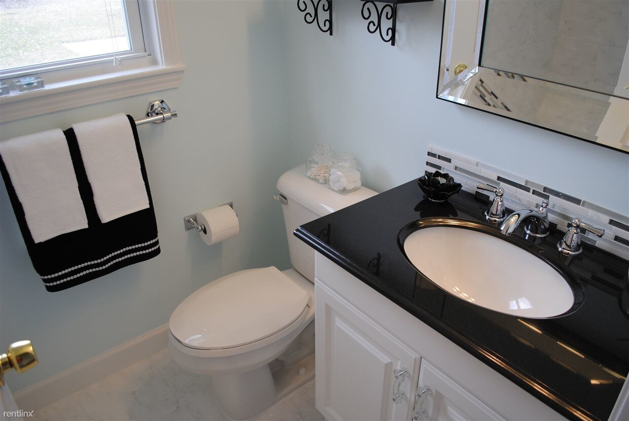 Foto principal - 4217 Hampton Blvd