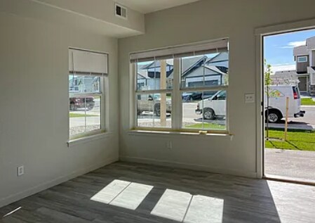 Foto del edificio - 1500 Carol Ann Wy