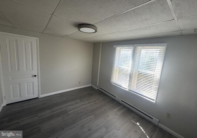 Foto del edificio - 18 N Pearl St