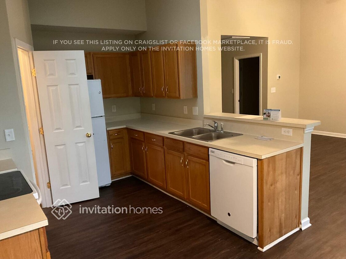 Foto del edificio - 2073 Chapel Creek Rd