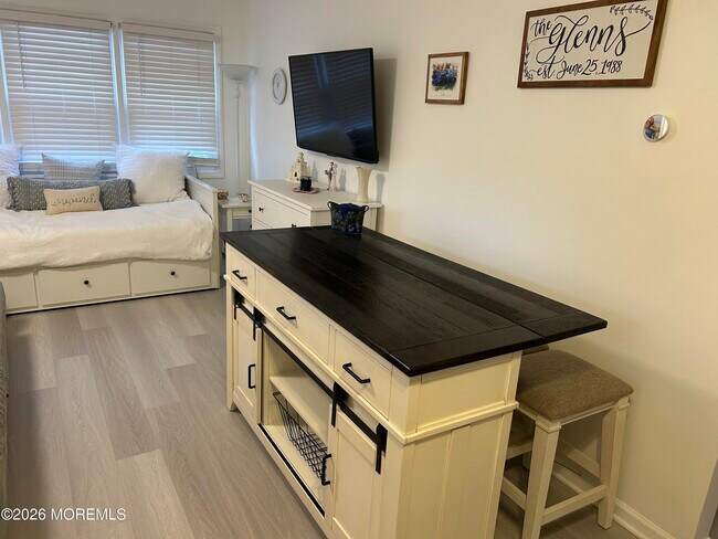 Foto del edificio - 1804 Grand Central Ave