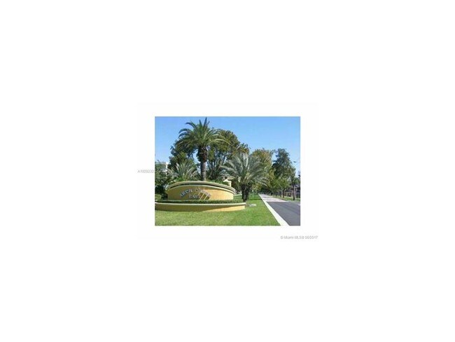 Foto del edificio - 13508 NE 24th Pl