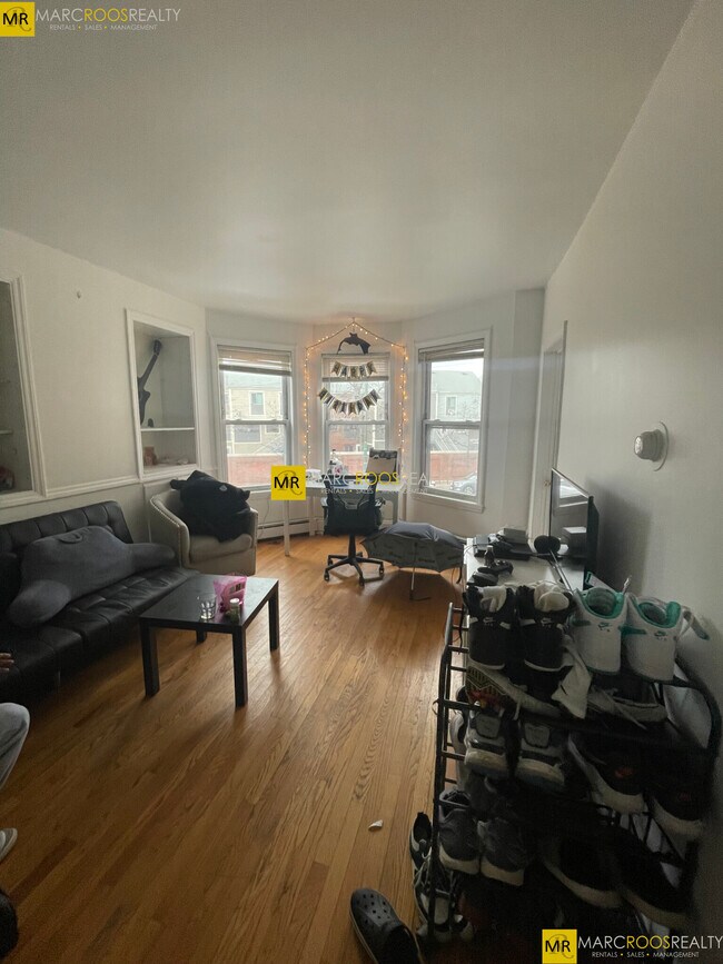 Foto del edificio - 852 Huntington Ave