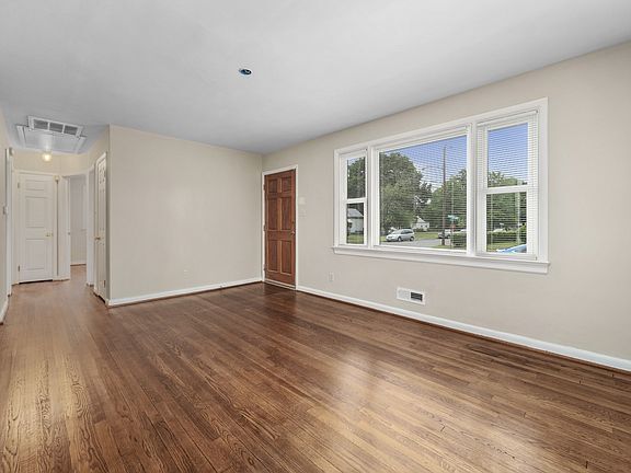 Foto del edificio - 3622 Griffin Ave