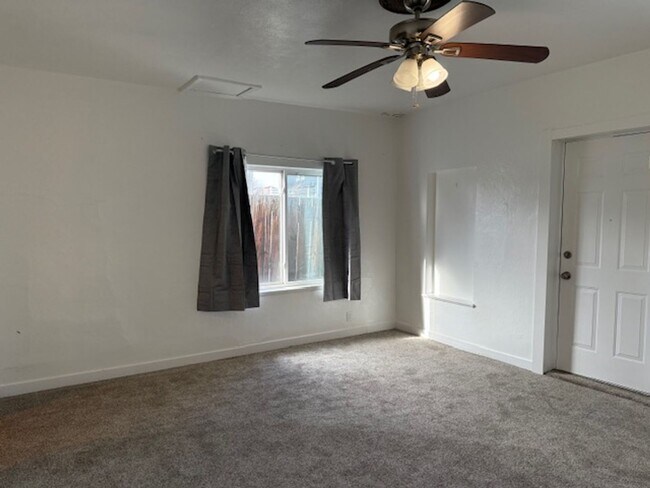 Foto del edificio - One Bedroom House Near Empower Field - Move In Ready!