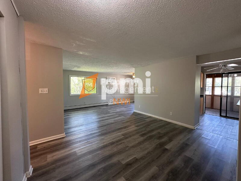 Foto principal - 6248 Kathryn Ct