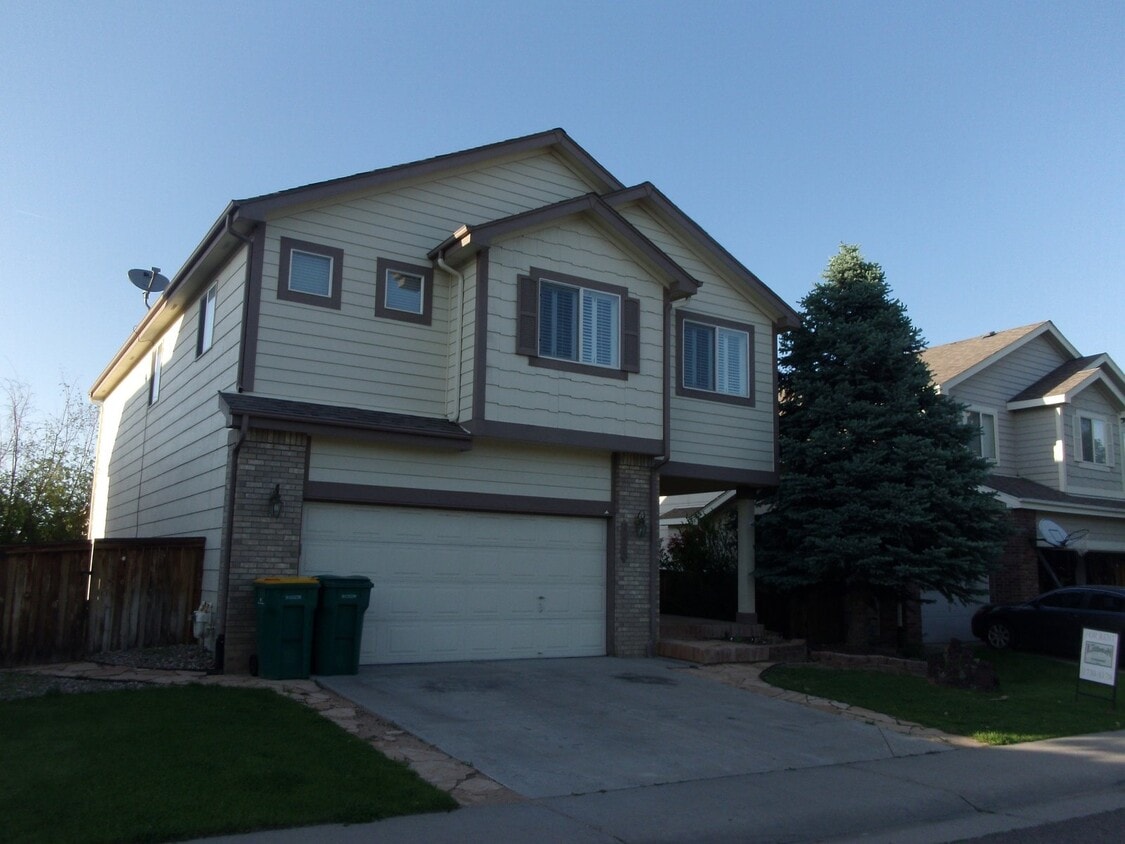 Highlands Ranch 2-Story (22AS) - Highlands Ranch 2-Story (22AS)