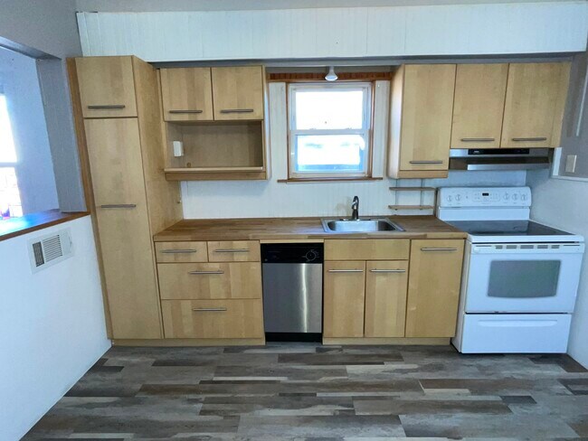 Foto del edificio - 3522 Charlack Ave