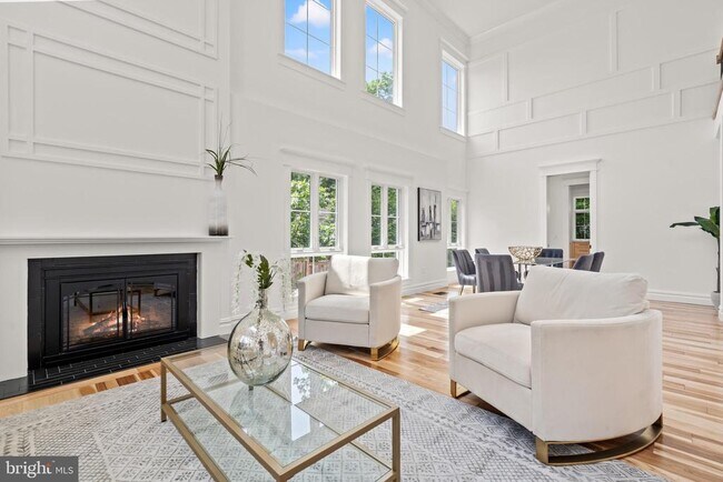 Foto del edificio - 9216 Shelton St