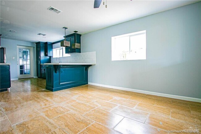 Foto del edificio - 315 N 3rd St