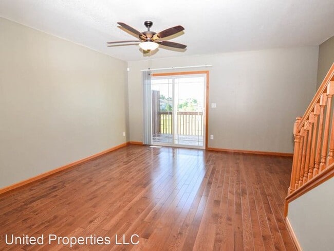 Foto del edificio - 4050 37th Ave SW