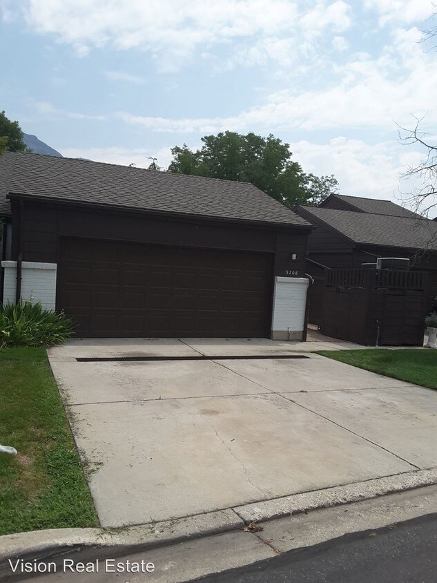 Primary Photo - 3 br, 2.5 bath House - 3208 Shadowbrook