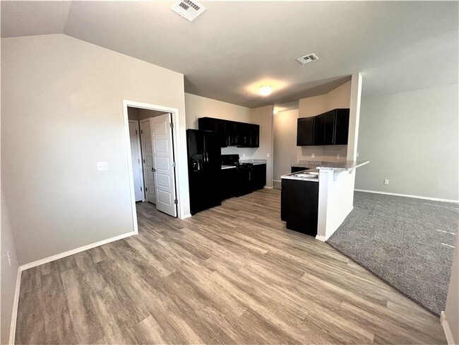 Building Photo - 1314 Travertine Pl