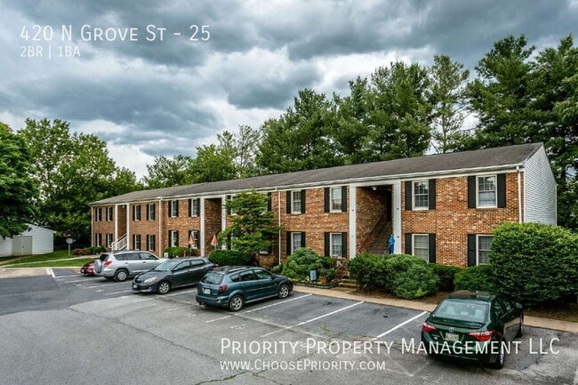 Photo - 420 N Grove St Apartment