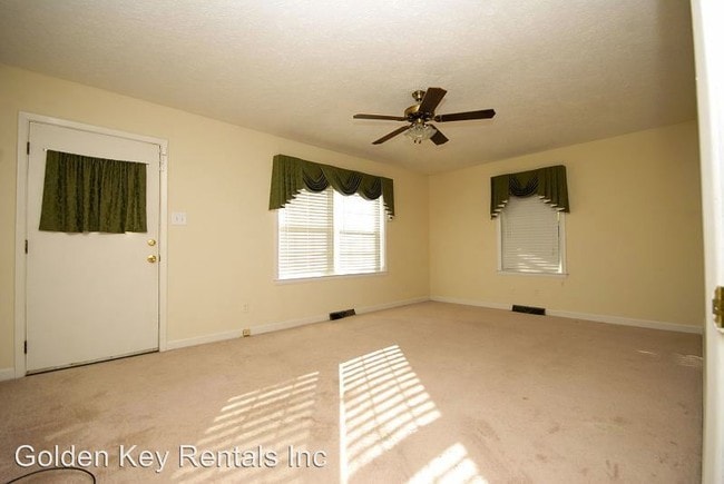 Building Photo - 3 br, 1.5 bath House - 3357 Salem Church Road