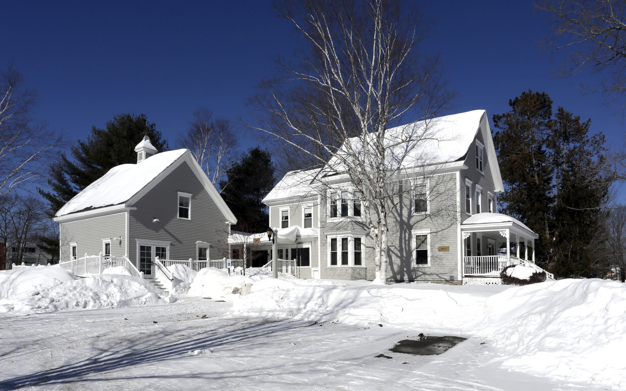 Primary Photo - Oakleaf Terrace Apartments