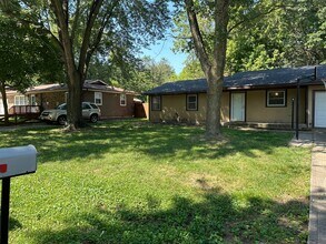 Building Photo - 3 bed 2 bath 1 car garage in Bolivar!