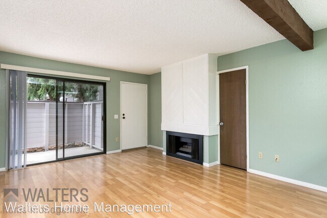 Foto del edificio - 1 br, 1 bath House - 9129 Village Glen Dri...