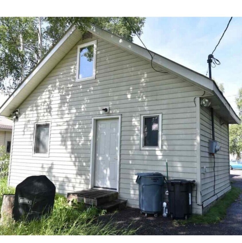 771 8th Ave Unit 771 8thave B, Fairbanks, AK 99701 Apartments in