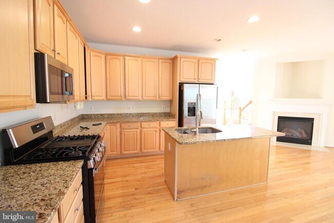Building Photo - 13201 Windy Oak Way