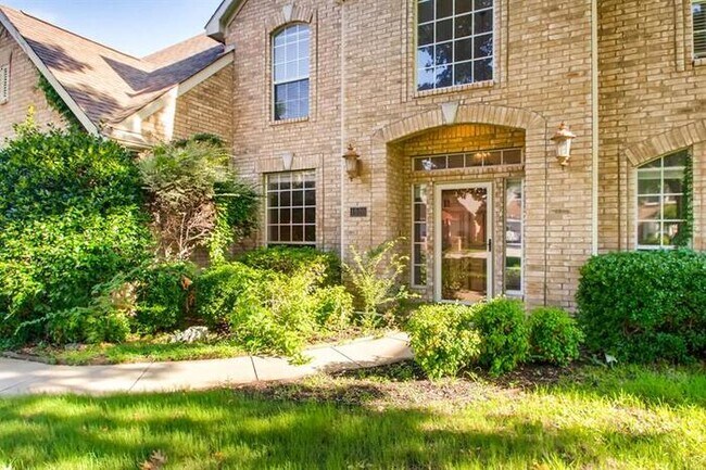 Building Photo - 1920 Fair Field Dr, Grapevine, TX, 76051
