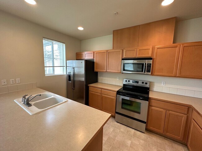 Foto del edificio - 2125 Bobs Hollow Ln