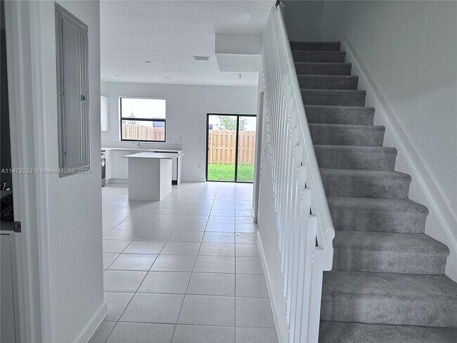 Foto del edificio - 12883 SW 234th St