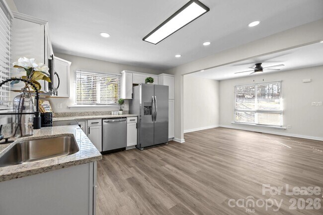 Foto del edificio - 801 Davenport St