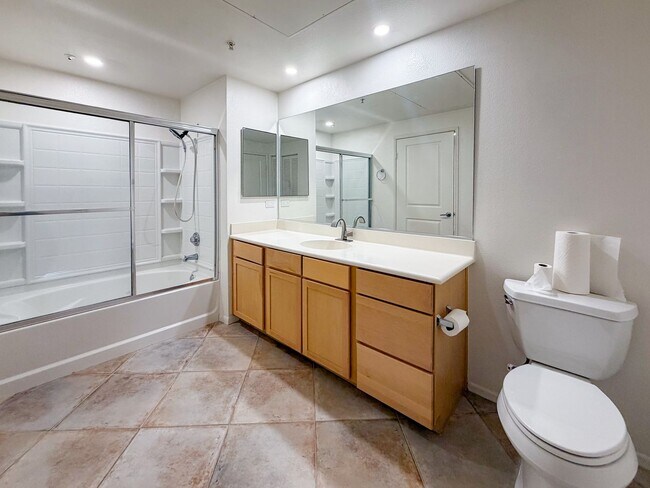 Foto del edificio - Beautiful 1 bd 1 ba in Playa Vista