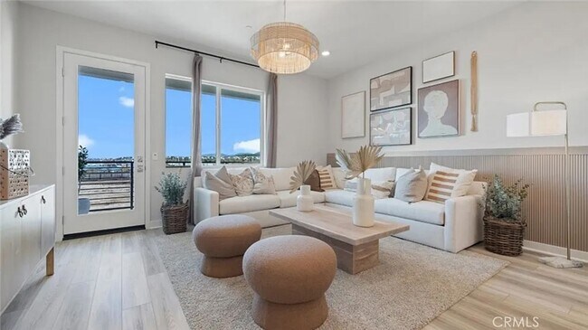 Building Photo - State of the Art-Trendy 1+1 Luxury Condo i...