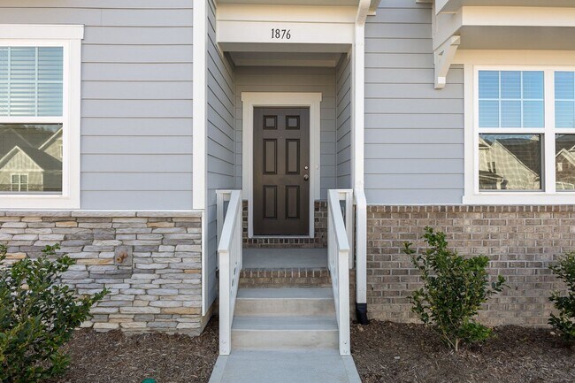 Building Photo - Absolutely Beautiful New Construction in L...