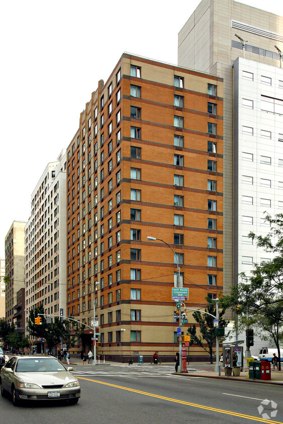 Building Photo - Chinese Mission