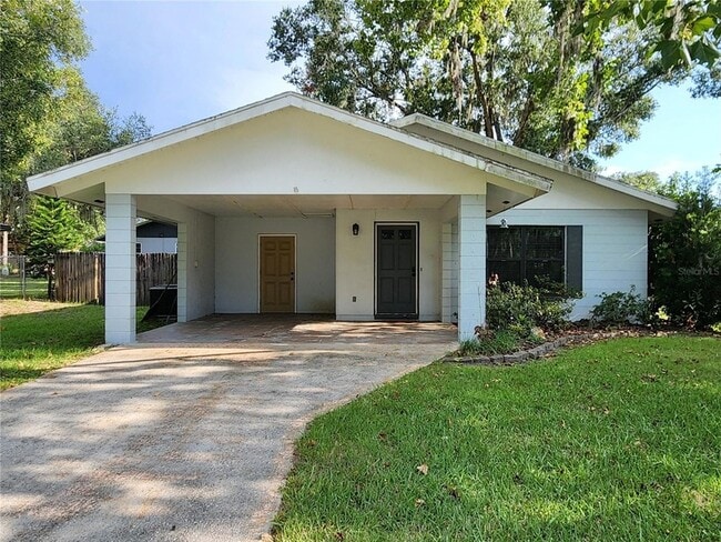 Building Photo - 30492 Park Ridge Dr
