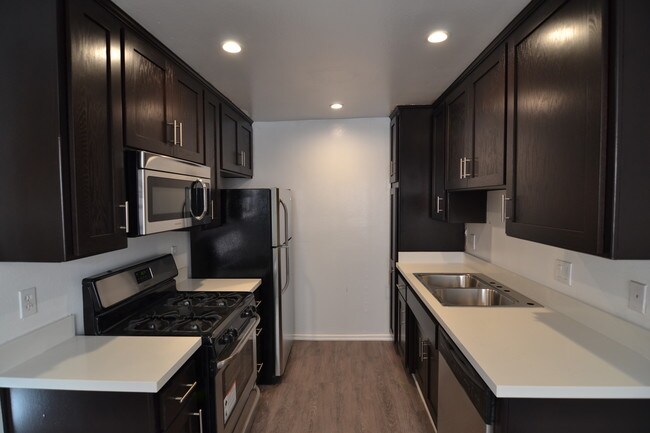 Foto del edificio - 1532 Granville Ave