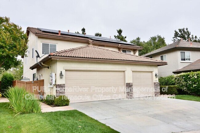 Foto del edificio - 41716 Monterey Pl