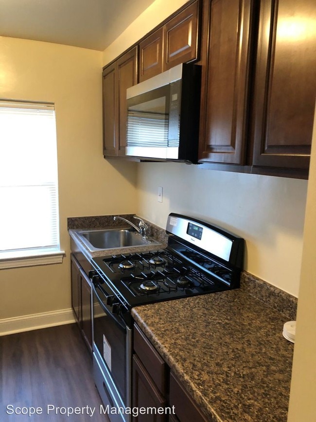 Building Photo - 4302 Halley Terrace SE
