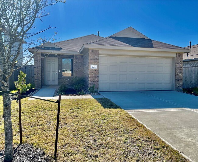 Foto del edificio - 221 Crystal Bay Ln