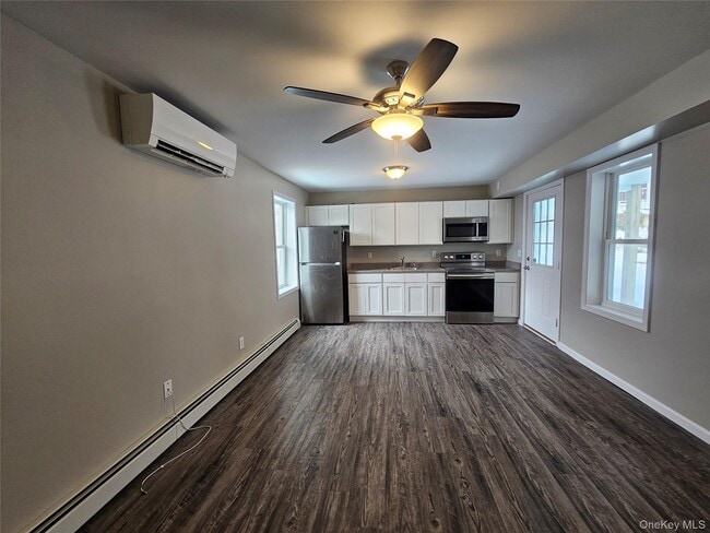 Building Photo - 12 West St