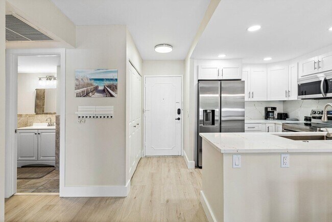 Foto del edificio - 550 Bayshore Dr
