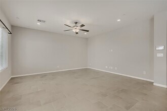 Building Photo - 10790 Wild Parsley Ave