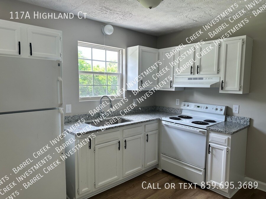 Primary Photo - 117A Highland Ct-
