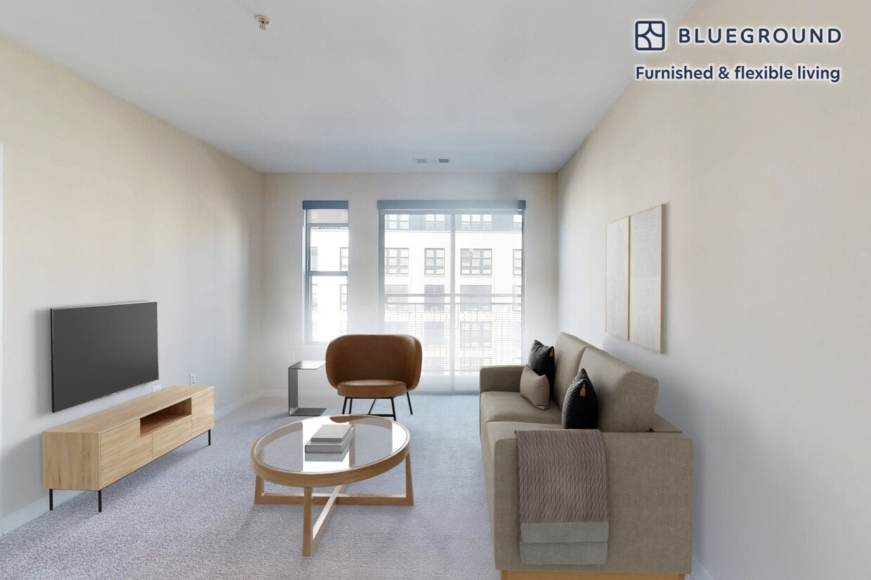 Foto principal - 2987 District Ave