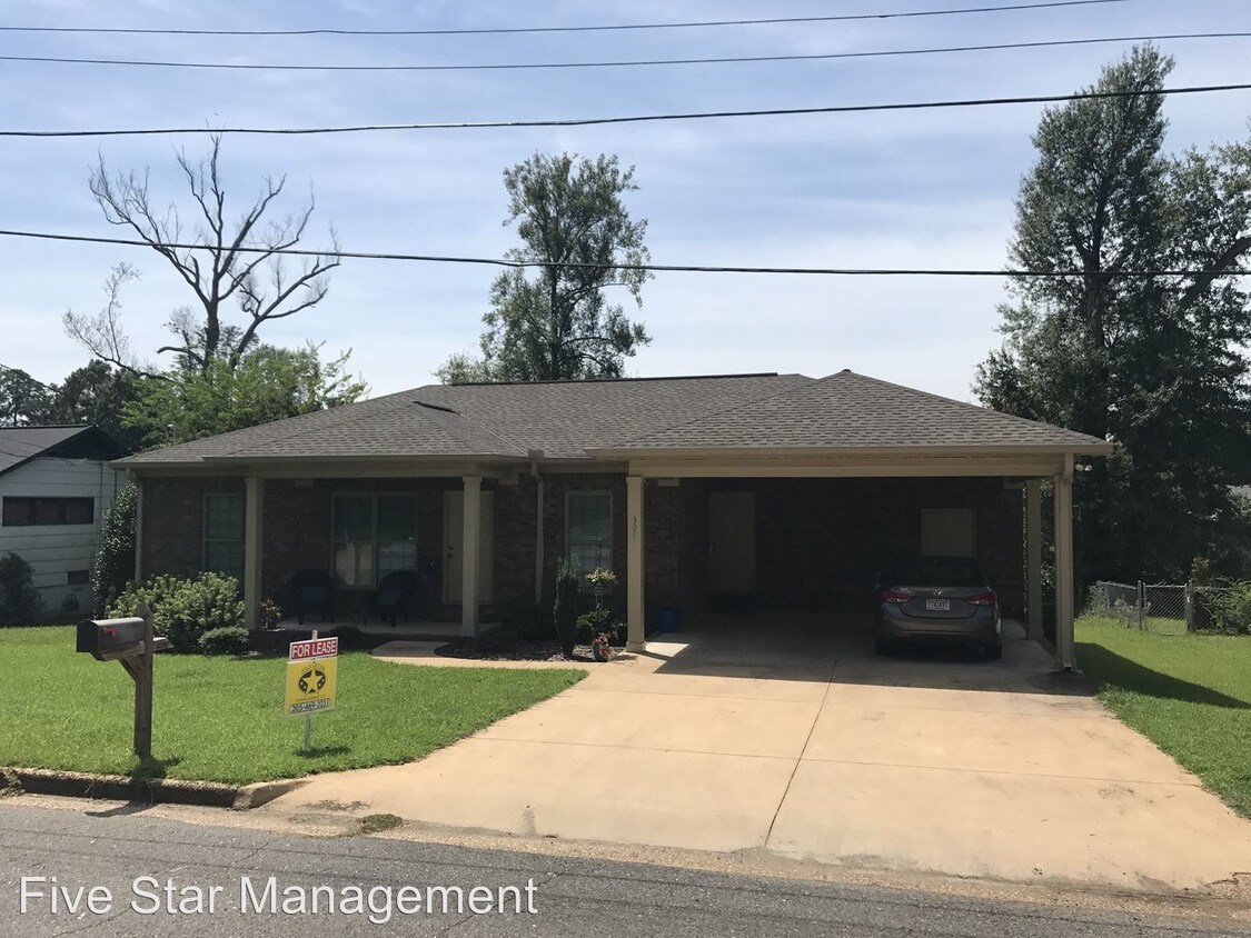 Foto principal - 305 22nd St E